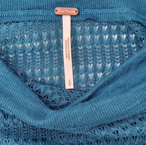 Free People Sistine Hacci Women’s Teal Cold Shoulder Top, Size Small - Picture 4 of 10